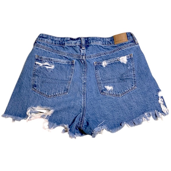 SOLD :: AE Distressed Denim Mom Shorts - Picture 3 of 7